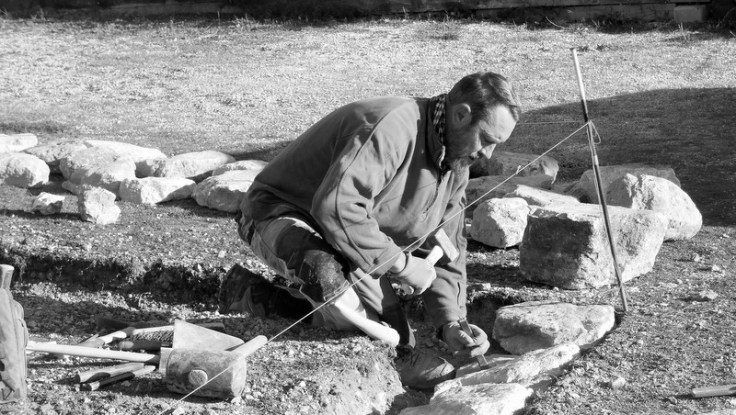 Murs, calades, restanques et constructions en pierre sèche en région PACA et Corse